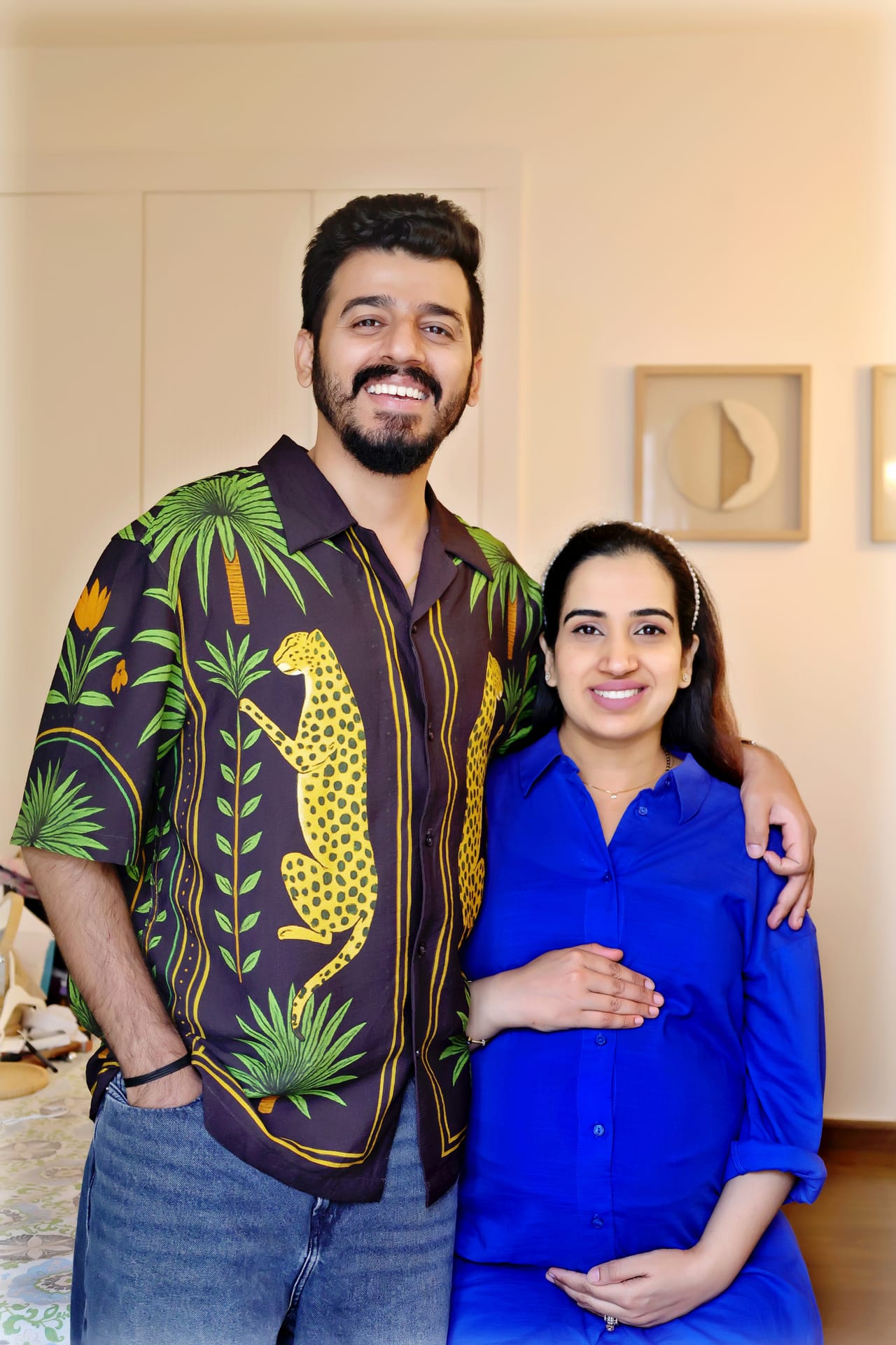 maternity photography by Jitin Studio